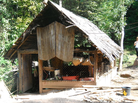 die Dschungelküche - hier wurde unser Essen zubereitet