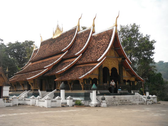 Der aelteste Tempel der Stadt - Wat Xieng Thong - absolut sehenswerte Anlage !