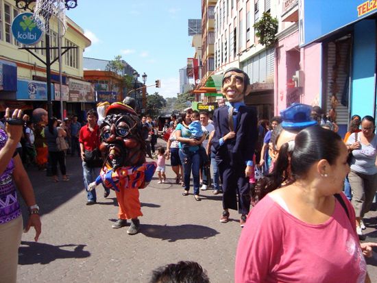 Straßenumzug in San José