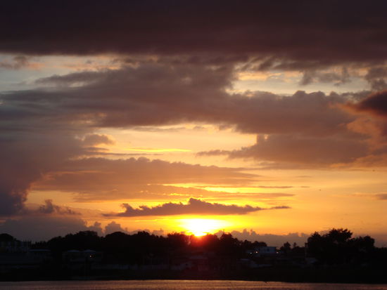 Sonnenuntergang über Flores