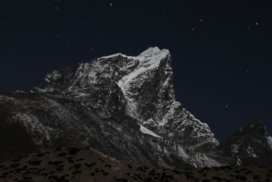 Taweche (6542m) unterm Sternenhimmel