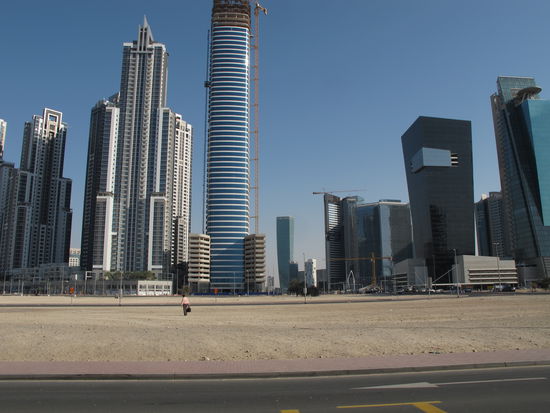 Fussgaenger in Dubai