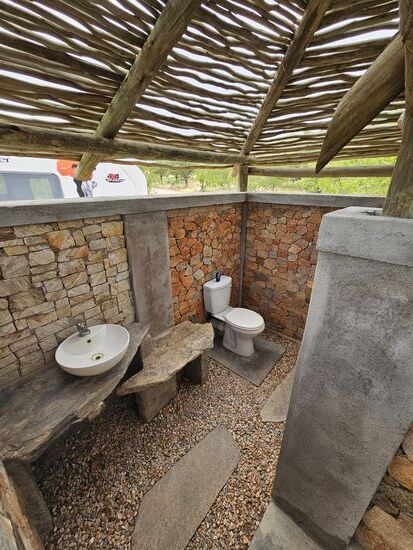 Von hier werden wir morgen erholt und ausgeschlafen in den Etoshapark starten !