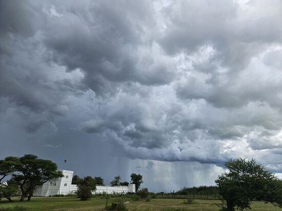Dieses gewaltige Fort, das heute den Ausgang aus dem Park beherbergt, wurde früher errichtet, um von hier aus Elefanten zu jagen.