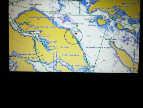 Hier sind auch unsere letzten Kurse zu sehen. Bei der Kurslinie bis Fynshav auf der Nordseite von Alsen handelt es sich um eine andere Reise. Im September machten wir dann  noch einmal eine 3 Tagesfahrt von Arnis nach Faaborg, von dort nach Kalvö und zurück über Sonderborg, deren Kurs hier auch zu sehen ist.