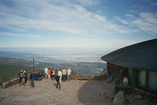 Der letzte sonnige Tag auf der Schneekoppe.
Blick nach Nordwesten
