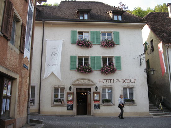 Hotelangebote noch und noch.