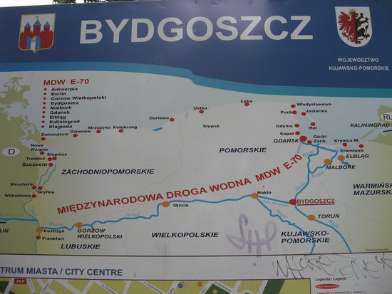 Es geht um zwei Zentimeter: Mit wie wenig Tiefgang kann man diesen Weg gefahrlos wählen ? Dafür ist eine vorherige Radtour nötig