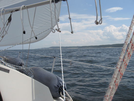170 Meilen entlang der Küste liegen vor mir. Die Küste wird sich nicht viel ändern, allenfalls das Wasser davor, wenn der Wind zunimmt......