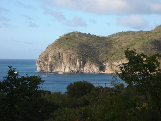Unsere Ankerbucht auf Monserrat, der einzig mögliche Liegeplatz