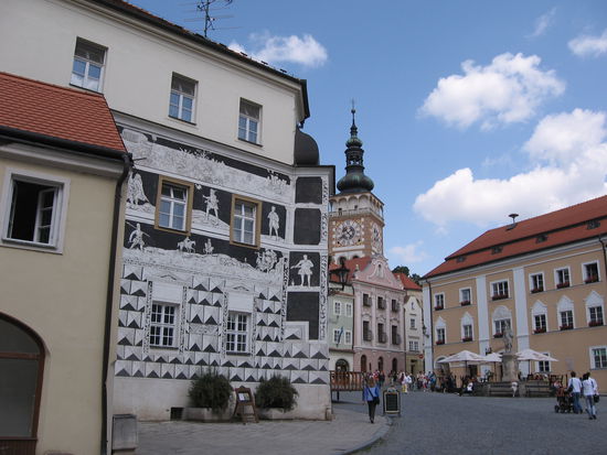 Das Vorzeigestück der Stadt: Die Renaissancefassade des Rathauses