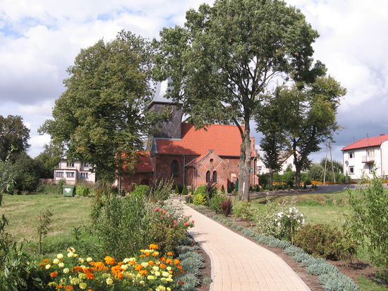 Mennonitendörfer sind bekannt für ihre Ordentlichkeit. Die Gemeinden waren straff organisiert, jeder hatte seine Aufgaben für die Gemeinschaft. Das Ergebnis kann sich auch nach Jahrhunderten noch sehen lassen.