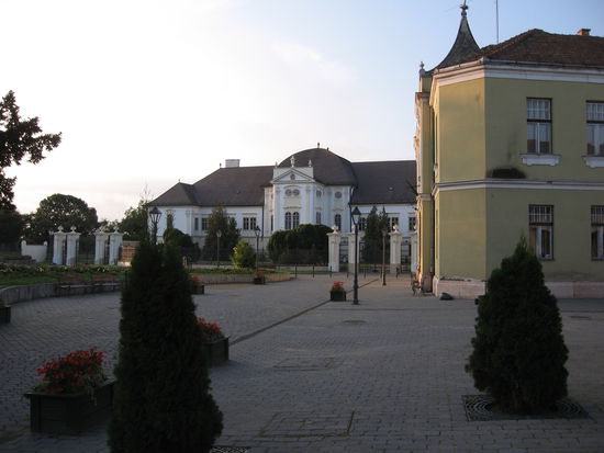 Das Schloss ist heute Museum und fein restauriert, aber geschlossen
