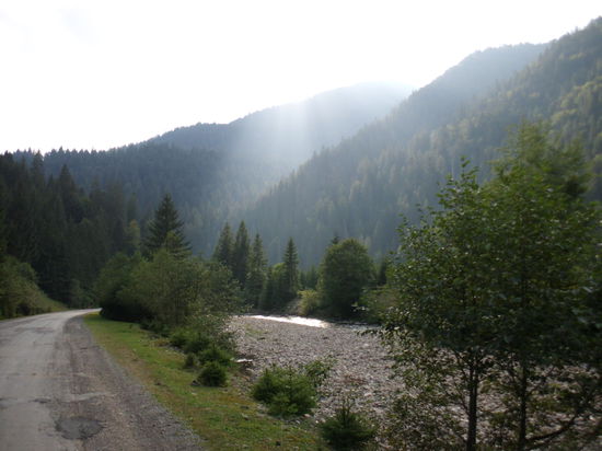 Die Rückfahrt bergab ist ein Bilderbuchkapitel. Ein Ausblick übertrifft den andern