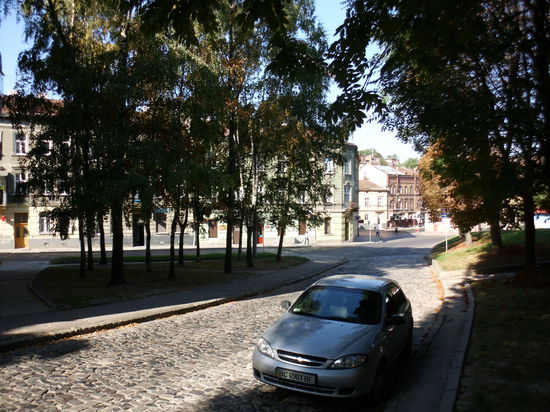 Sonnabendsruhe auf Lembergs Straßen. Wenn du Sergej hier nicht treffen solltest, was machst du dann ???