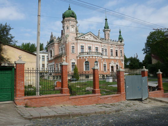 Das Nationalmuseum, Drahomanowastraße 42