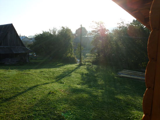 So stellt man sich das Erwachen in einem Ferienhaus vor