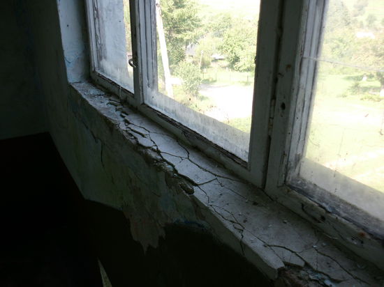 ...aber auch schon vom Zahn der Zeit gekennzeichnet. Entweder geschieht hier bald etwas, oder es ist zu spät, sagt der Bürgermeister und versucht alles, um Interessenten für das Haus zu finden