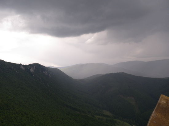 Es wird Zeit, hier zu verschwinden !