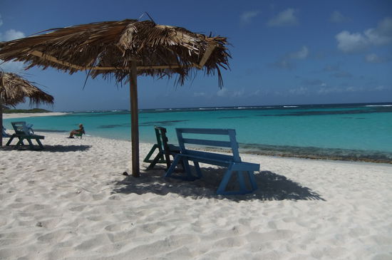 Karibischer Strandgang pur und Sonne satt wird der nächste Tag.
