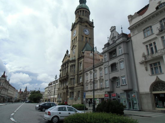 Besonders das Treppenhaus in diesem Rathaus soll sehenswert sein, wir können es nur ahnen