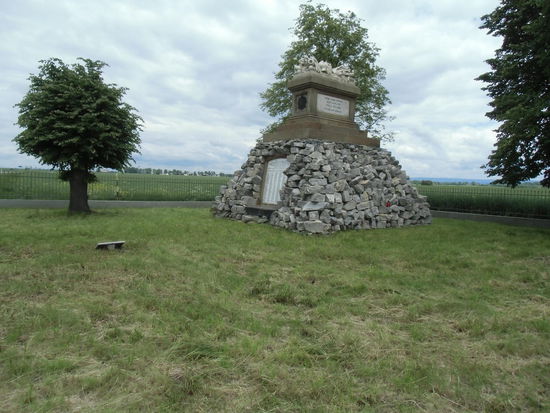 Unterwegs ein Denkmal für die Gefallenen des preußisch-österreichischen Krieges von 1866