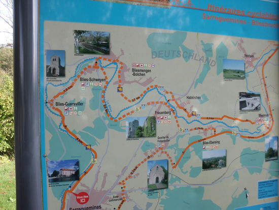 Und von Sarreguemines gibt es die Trasse der früheren Bliestalbahn, die wir als Radweg schon in der Karte vorfinden.