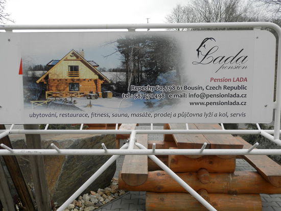 Nach einer gebratenen Forelle zum Abendessen und zwei Litovel (regionale Biersorte) sind wir uns einig: Gut, dass wir die Reise nicht abgesagt haben! 
Hier kann mans aushalten.