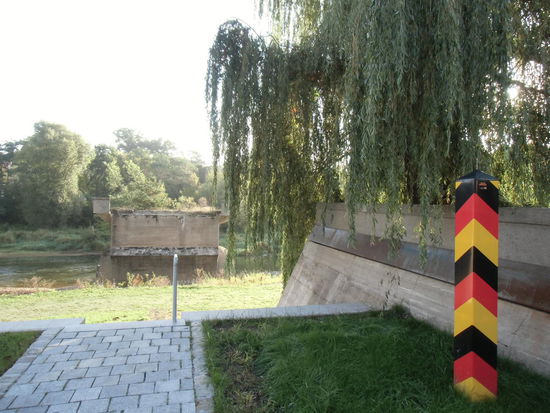 Wege über die Neiße nach Polen gibt es nur wenige.