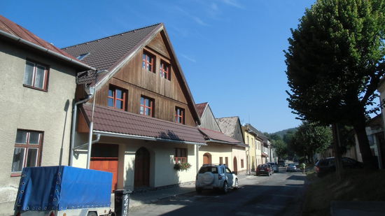 Es gibt auch neue Häuser in alten Baustil, die sich sehr gut einpassen