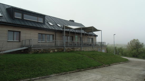 Das Hotel ist wohl hauptsächlich für Wintersportler gebaut, die an Wochenenden von Wien, Bratislava ud aus Mähren kommen.