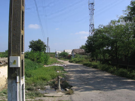 Nichts als Müll in den rumänischen Seitenwegen