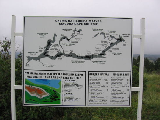 Immerhion kann man sich schon einmal über die Höhle informieren