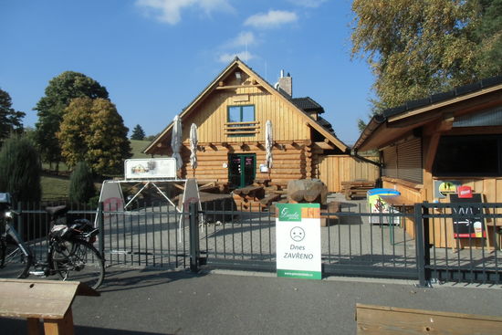 Doch leider, Lada hat geschlossen. Das hätte ich mir auch vorher auf dem Smartphone anzeigen lassen können, wenn ich es benutzt hätte......