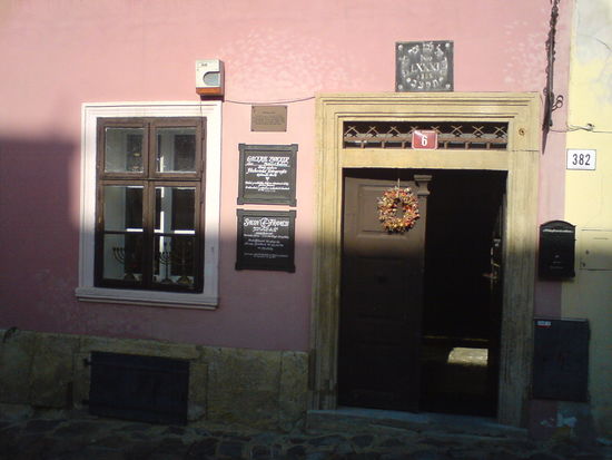 Anschließend wollen wir noch ein typisch jüdisches Rstaurant besuchen