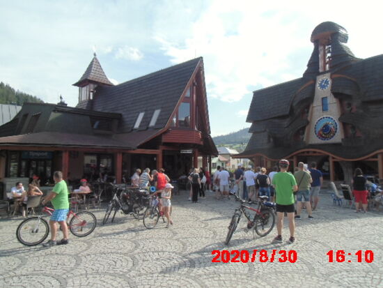 Und so sieht es heute hier aus::