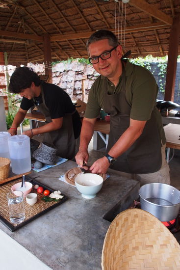 ich und Renato aus Sao Paolo im Thai-Kochkurs