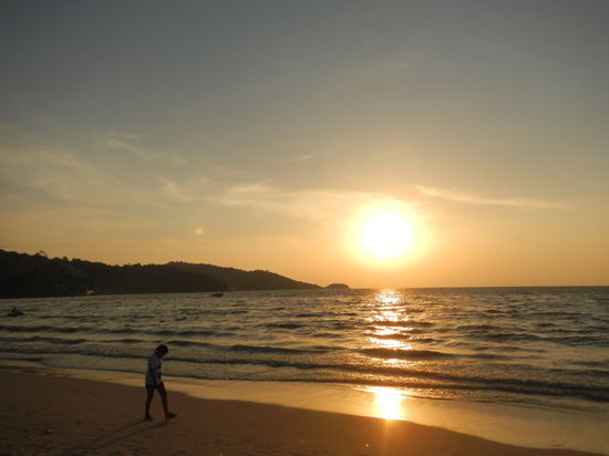 Sonnenuntergang am Patong Beach