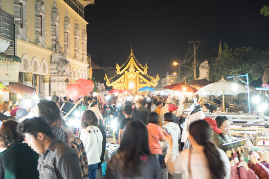 Sunday Walkingstreet