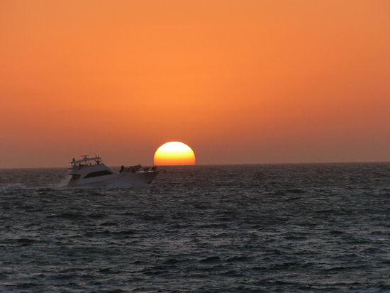 letzter abend. sonnenuntergang am indischen ozean