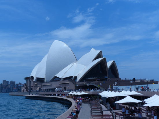im orginal noch viel schoener. bauzeit 14 jahre.... hoffnung fuer die elb philharmonie und den Flughafen in Berlin