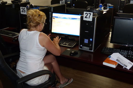 der autor bei der arbeit...... mist vergessen den bauch einzuziehen.......