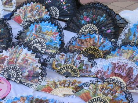 Souvenir oder typisch andalusisch? Der Fächer