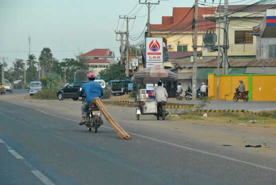 bei dieser art die dachlatten zu transportieren, muss eindeutig die abrieblänge beim kauf mit eingerechnet werden. 