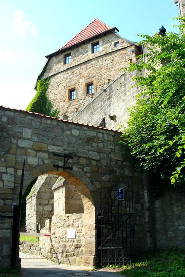 Veste Wachsenburg MIT SCHRANKE