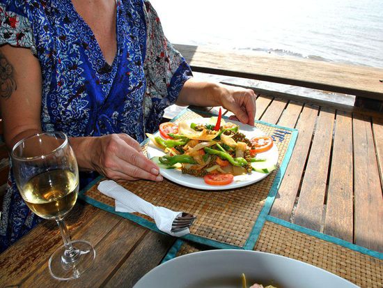 übrigens: der Chilischote in der Mitte hätte ich mal lieber nicht die spitze abgebissen  5minütiger Hustenanfall vom Feinsten war die Folge