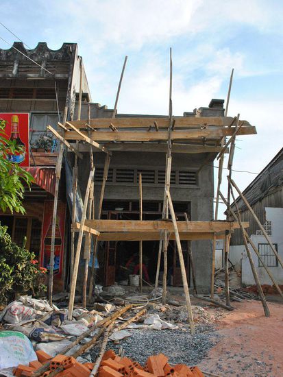 und jetzt genug Baustellen geknipst... sehr abwechselungsreich die Gerüstkreationen