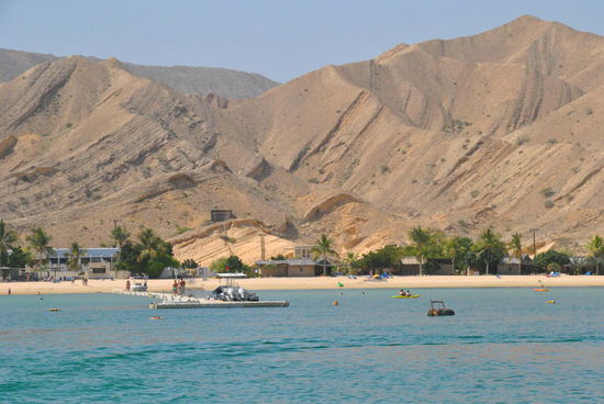 solche Resorts sieht man leider wenig - die gefallen uns, sie fügen sich in die Landschaft ein