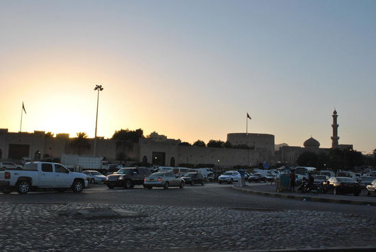 Fort Nizwa mit Souq
