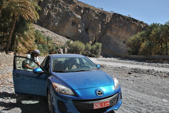 Stopp in einem Wadi, beim Dorf, dessen Namen wir nicht wissen